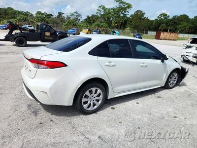 Trzecie zdjęcie samochodu z tyłu: 2021 TOYOTA COROLLA LE VIN:JTDEPMAE7MJ181763 - miniatura