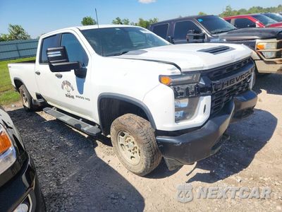 Czwarte zdjęcie samochodu z boku: 2021 CHEVROLET SILVERADO K2500 HEAVY DUTY VIN:1GC4YLE74MF141898 - miniatura