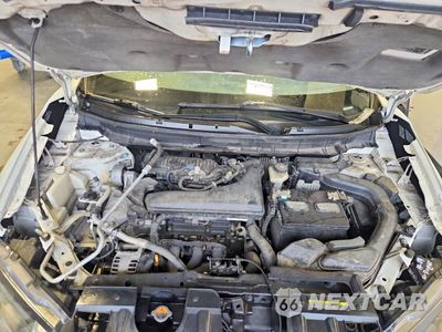 Zdjęcie 12 z 13 samochodu: 2017 NISSAN ROGUE SV VIN:5N1AT2MT0HC833850 - miniatura