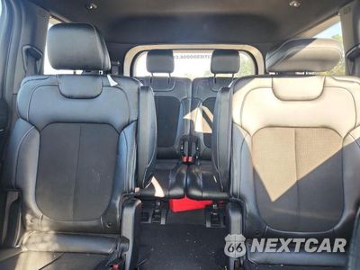 Zdjęcie 10 z 13 samochodu: 2023 JEEP GRAND CHEROKEE L LAREDO VIN:1C4RJKAG9P8896371 - miniatura