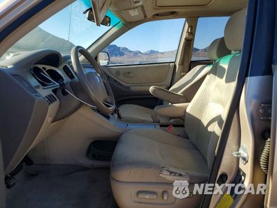 Zdjęcie 7 z 13 samochodu: 2006 TOYOTA HIGHLANDER BASE VIN:JTEDP21A760100424 - miniatura