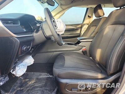 Zdjęcie 7 z 14 samochodu: 2023 JEEP GRAND CHEROKEE LAREDO VIN:1C4RJHAG8PC606606 - miniatura