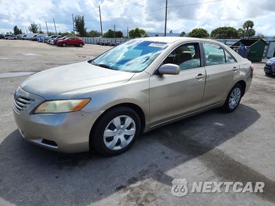 2007 TOYOTA CAMRY LE 4T1BE46K97U112904 - główne zdjęcie licytacji z USA - miniatura
