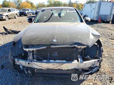 Piąte zdjęcie samochodu w środku: 2016 MERCEDES-BENZ C 300 4MATIC VIN:55SWF4KB7GU174754 - miniatura
