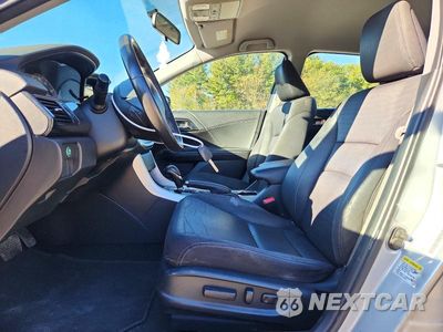 Zdjęcie 7 z 12 samochodu: 2013 HONDA ACCORD SPORT VIN:1HGCR2F53DA018060 - miniatura