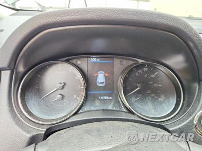 Zdjęcie 9 z 14 samochodu: 2019 NISSAN ROGUE SV VIN:KNMAT2MV4KP545013 - miniatura