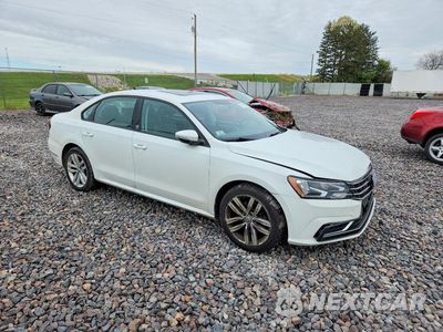 Czwarte zdjęcie samochodu z boku: 2019 VOLKSWAGEN PASSAT WOLFSBURG VIN:1VWLA7A31KC008506 - miniatura
