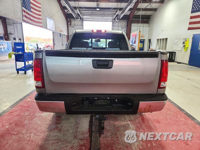 Zdjęcie 6 z 12 samochodu: 2007 GMC NEW SIERRA K1500 VIN:2GTEK13M671604834 - miniatura