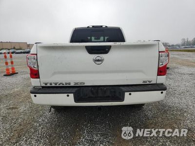 Zdjęcie 6 z 12 samochodu: 2017 NISSAN TITAN XD SV VIN:1N6AA1F24HN550264 - miniatura