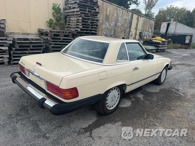 Czwarte zdjęcie samochodu z boku: 1988 MERCEDES-BENZ 560 SL VIN:WDBBA48D5JA091510 - miniatura