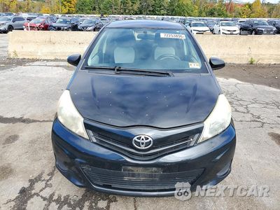 Piąte zdjęcie samochodu w środku: 2012 TOYOTA YARIS 5-DOOR LE VIN:JTDKTUD37CD514260 - miniatura