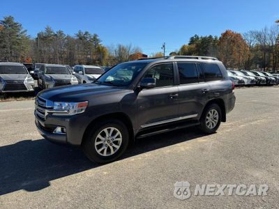 Drugie zdjęcie samochodu z przodu: 2017 TOYOTA LAND CRUISER BASE VIN:JTMCY7AJ9H4058800 - miniatura