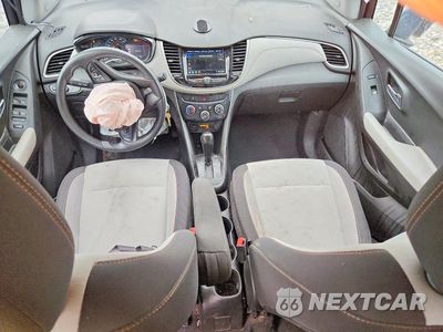 Zdjęcie 8 z 12 samochodu: 2019 CHEVROLET TRAX LS VIN:3GNCJKSBXKL259127 - miniatura