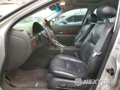 Zdjęcie 7 z 12 samochodu: 2002 LINCOLN LS VIN:1LNHM87A22Y684117 - miniatura