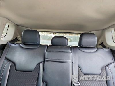 Zdjęcie 10 z 13 samochodu: 2019 JEEP COMPASS LATITUDE VIN:3C4NJDBB2KT749901 - miniatura