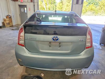 Zdjęcie 6 z 14 samochodu: 2014 TOYOTA PRIUS TWO VIN:JTDKN3DU0E1822405 - miniatura