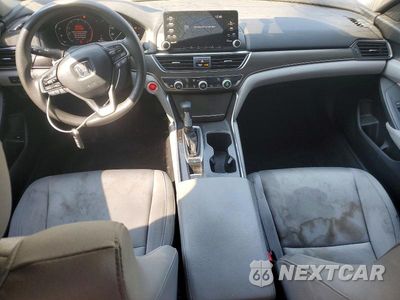 Zdjęcie 8 z 12 samochodu: 2020 HONDA ACCORD LX VIN:1HGCV1F11LA031178 - miniatura