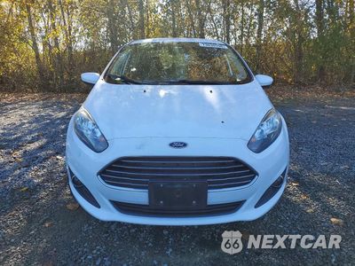 Piąte zdjęcie samochodu w środku: 2019 FORD FIESTA SE VIN:3FADP4BJ4KM137636 - miniatura