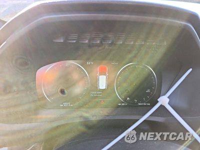 Zdjęcie 9 z 12 samochodu: 2018 VOLVO XC90 T6 VIN:YV4A22PK2J1373549 - miniatura
