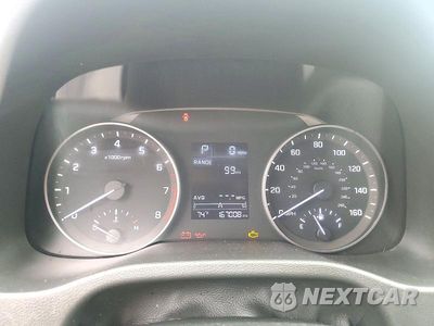 Zdjęcie 9 z 12 samochodu: 2018 HYUNDAI ELANTRA SE VIN:5NPD74LF6JH225564 - miniatura