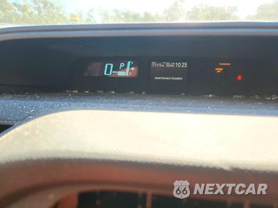 Zdjęcie 9 z 12 samochodu: 2014 TOYOTA PRIUS C ONE VIN:JTDKDTB39E1066053 - miniatura
