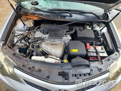 Zdjęcie 11 z 12 samochodu: 2014 TOYOTA CAMRY SE VIN:4T1BF1FK8EU384241 - miniatura