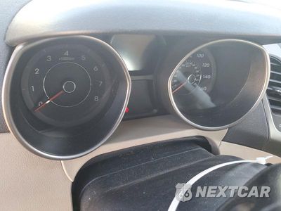 Zdjęcie 9 z 12 samochodu: 2016 HYUNDAI ELANTRA SE VIN:5NPDH4AE7GH744235 - miniatura