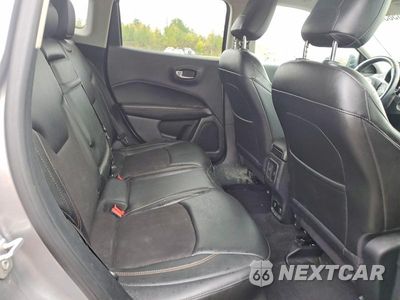 Zdjęcie 11 z 13 samochodu: 2018 JEEP COMPASS LATITUDE VIN:3C4NJDBB3JT330910 - miniatura