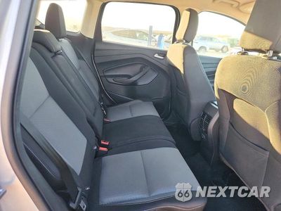 Zdjęcie 11 z 13 samochodu: 2018 FORD ESCAPE SE VIN:1FMCU9GD7JUC60805 - miniatura