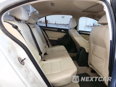 Zdjęcie 10 z 12 samochodu: 2014 VOLKSWAGEN JETTA TDI VIN:3VWLL7AJ6EM381679 - miniatura