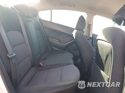 Zdjęcie 10 z 12 samochodu: 2015 KIA FORTE LX VIN:KNAFX4A64F5421518 - miniatura