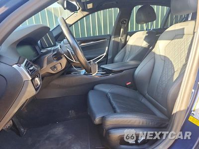 Zdjęcie 7 z 12 samochodu: 2021 BMW 530 I VIN:WBA53BH09MWX04436 - miniatura