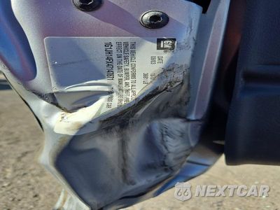 Zdjęcie 12 z 12 samochodu: 2004 CHEVROLET CAVALIER LS SPORT VIN:1G1JH14FX47147871 - miniatura