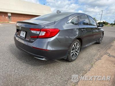 Czwarte zdjęcie samochodu z boku: 2019 HONDA ACCORD HYBRID VIN:1HGCV3F1XKA002546 - miniatura