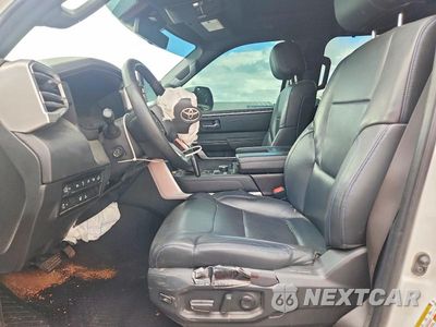 Zdjęcie 7 z 12 samochodu: 2023 TOYOTA TUNDRA PLATINUM VIN:5TFNA5DBXPX109076 - miniatura