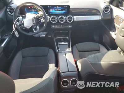 Zdjęcie 8 z 13 samochodu: 2025 MERCEDES-BENZ GLB AMG 35 4MATIC VIN:W1N4M5BB2SW399391 - miniatura