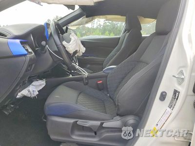 Zdjęcie 7 z 13 samochodu: 2021 TOYOTA C-HR XLE VIN:NMTKHMBX0MR127559 - miniatura