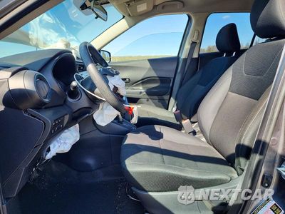 Zdjęcie 7 z 13 samochodu: 2024 NISSAN KICKS S VIN:3N1CP5BV0RL495303 - miniatura