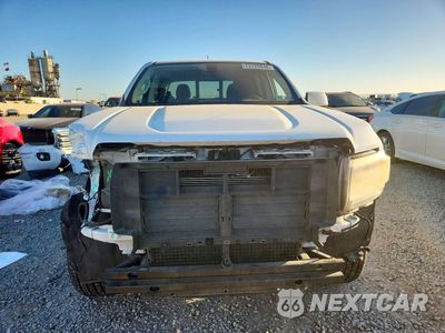 Piąte zdjęcie samochodu w środku: 2016 GMC CANYON SLE VIN:1GTG5CE38G1224836 - miniatura