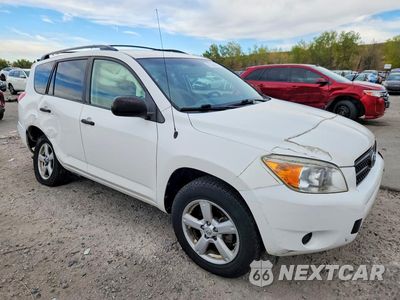 Czwarte zdjęcie samochodu z boku: 2007 TOYOTA RAV4 BASE VIN:JTMBD33V875106232 - miniatura