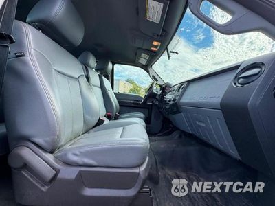Piąte zdjęcie samochodu w środku: 2014 FORD F250 SUPER DUTY VIN:1FT7X2B65EEB72347 - miniatura