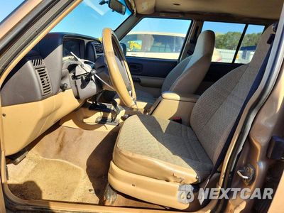 Zdjęcie 7 z 12 samochodu: 2000 JEEP CHEROKEE SPORT VIN:1J4FF48S8YL131039 - miniatura