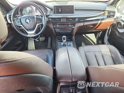 Zdjęcie 8 z 13 samochodu: 2018 BMW X5 XDRIVE35I VIN:5UXKR0C59J0X92056 - miniatura