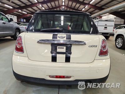 Zdjęcie 6 z 12 samochodu: 2012 MINI COOPER VIN:WMWSU3C5XCT541417 - miniatura