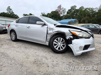 Czwarte zdjęcie samochodu z boku: 2016 NISSAN ALTIMA 2.5 S VIN:1N4AL3AP1GC249804 - miniatura