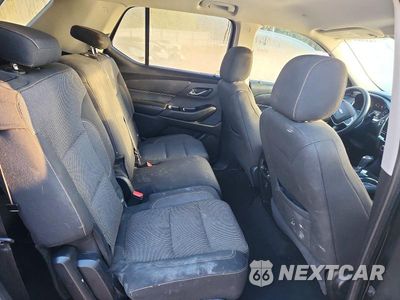 Zdjęcie 10 z 12 samochodu: 2018 CHEVROLET TRAVERSE LS VIN:1GNERLKW7JJ226408 - miniatura