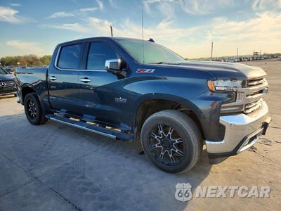 Czwarte zdjęcie samochodu z boku: 2020 CHEVROLET SILVERADO K1500 LTZ VIN:3GCUYGET6LG152788 - miniatura