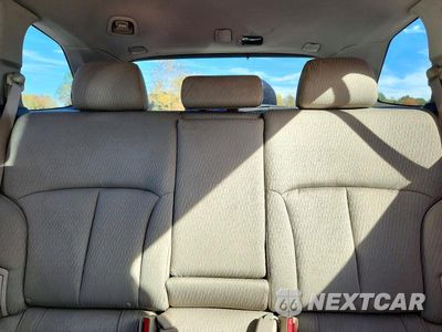 Zdjęcie 10 z 14 samochodu: 2010 SUBARU OUTBACK 2.5I PREMIUM VIN:4S4BRCHC1A3334824 - miniatura