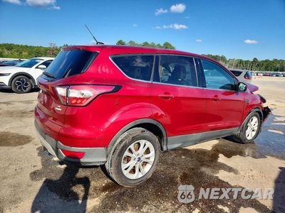 Trzecie zdjęcie samochodu z tyłu: 2017 FORD ESCAPE SE VIN:1FMCU0GD4HUC58628 - miniatura