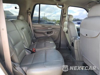 Zdjęcie 11 z 14 samochodu: 2000 LINCOLN NAVIGATOR VIN:5LMEU27A2YLJ32149 - miniatura